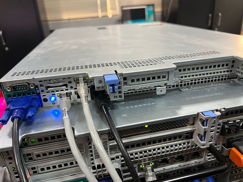 Сервер 1U Сетевая СХД Dell EMC Storage NX430 NAS  1270v5 16gb 4tb hdd