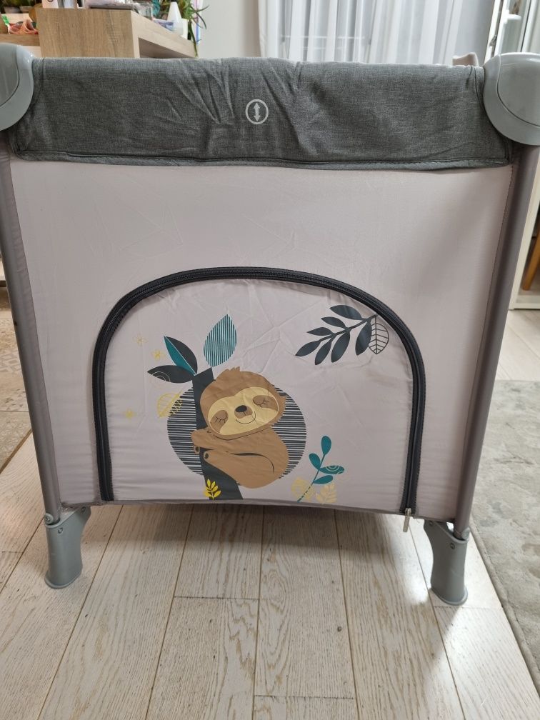 Łóżeczko turystyczne Baby design simple