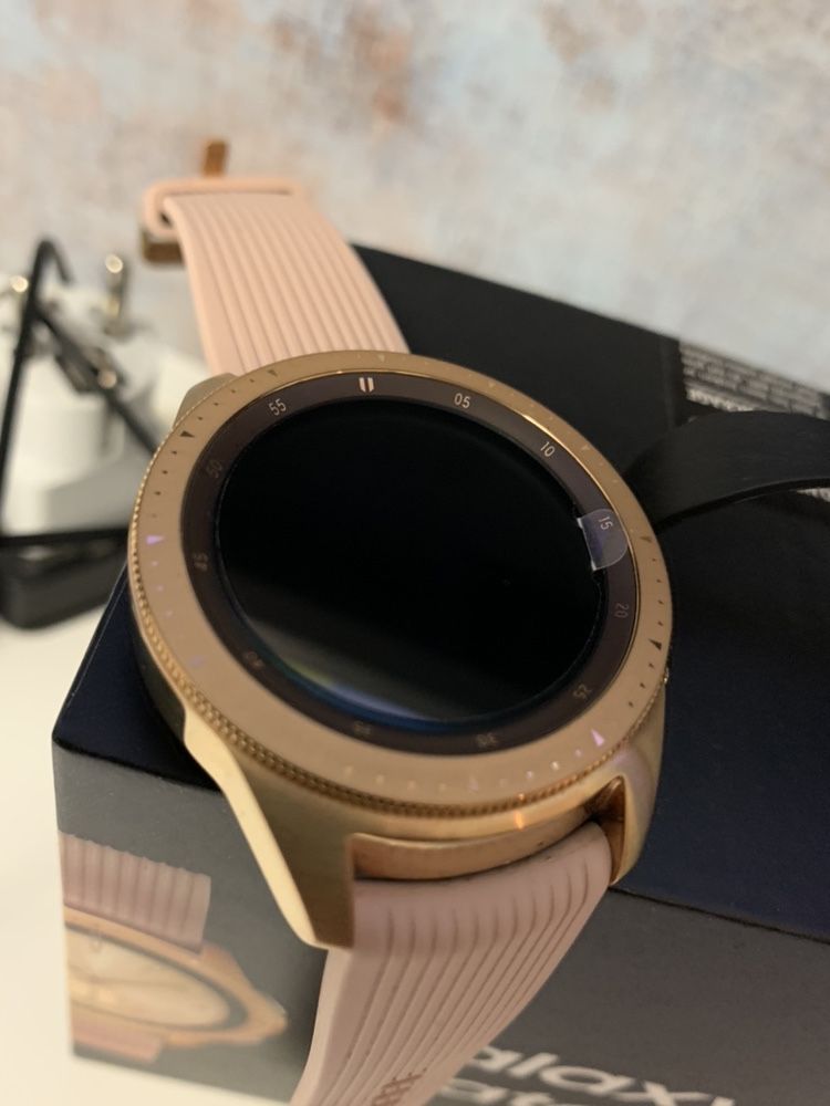 Продам часы Samsung 42 mm gold