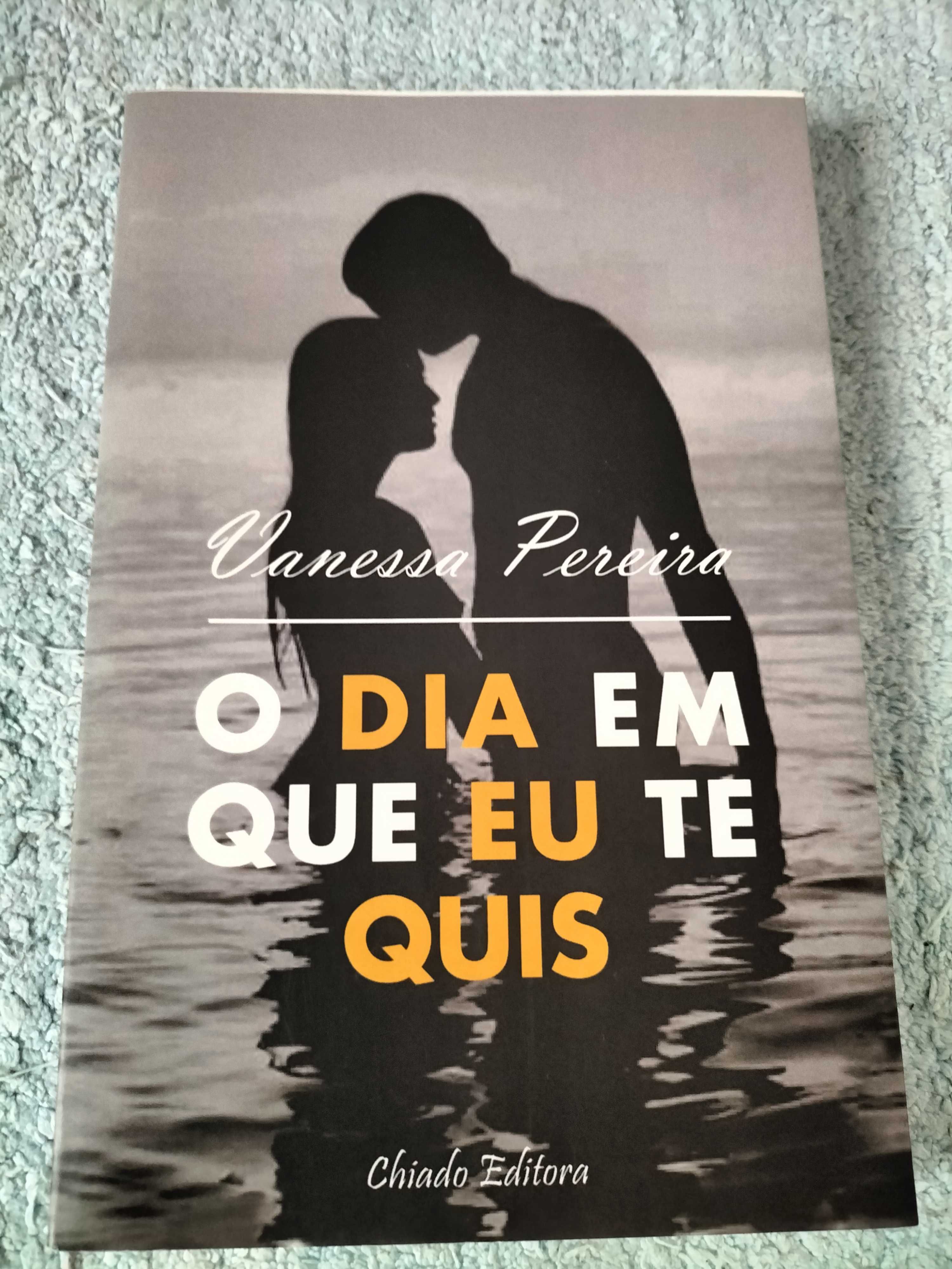 Lote livros Românticos (Noelia Amarillo e Vanessa Pereira)