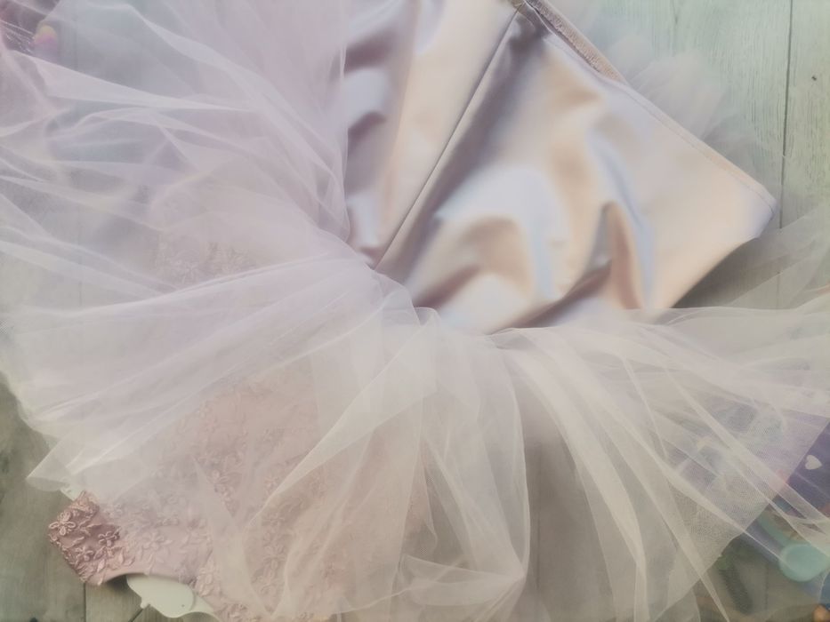 Плаття для випускного в дитячий садок