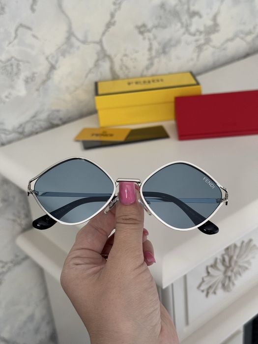 Солнцезащитные очки люкс бренд ромб