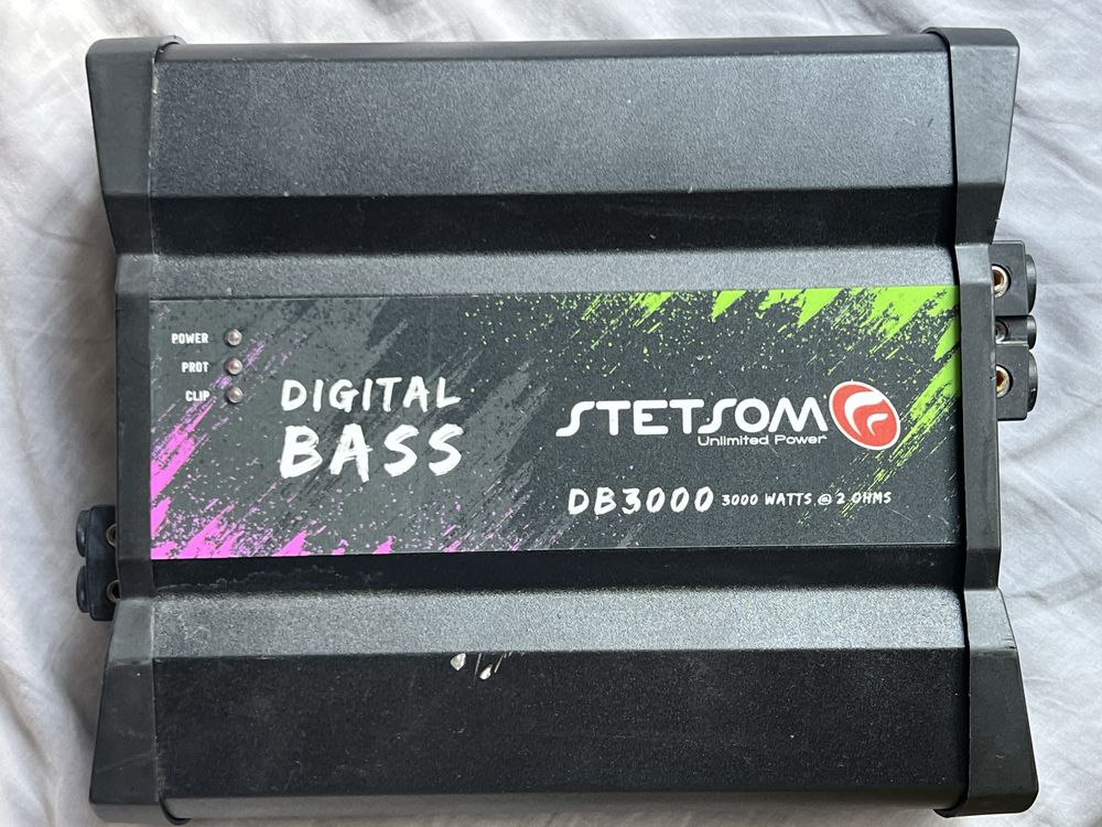 Wzmacniacz jednokanałowy, mono, 1x3000 watt
