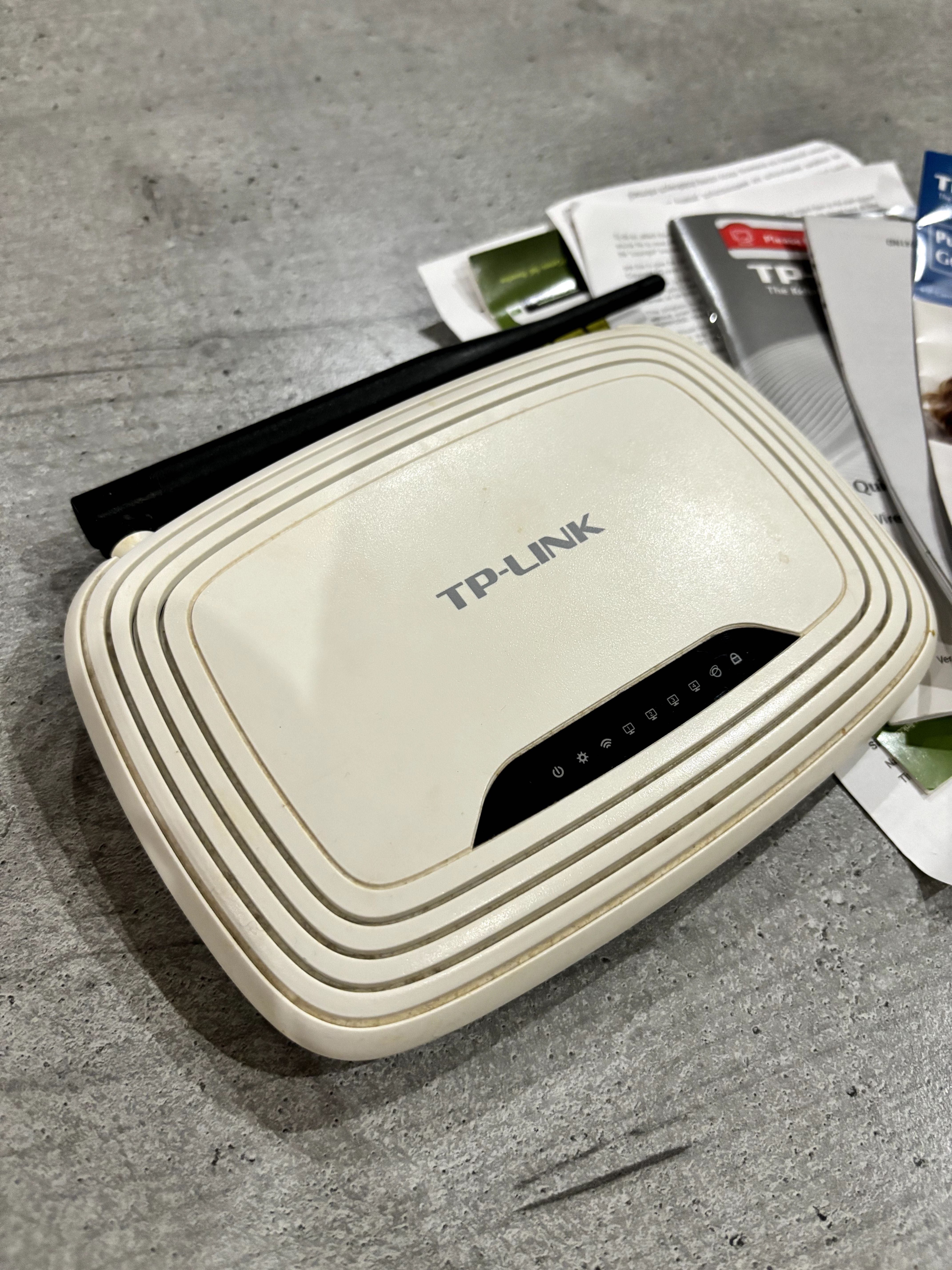 WI-FI роутер. tp-link tl-wr740n.