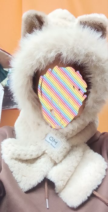 Czapka zimowa bezowa