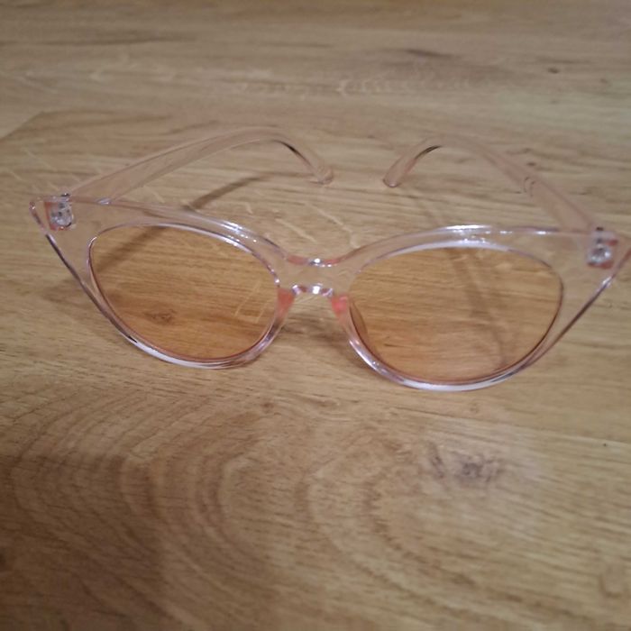 Okulary przeciwsłoneczne przeźroczyste różowe kocie