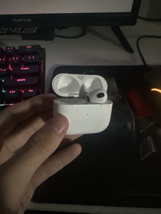 air pods 3 jedna skuchawka