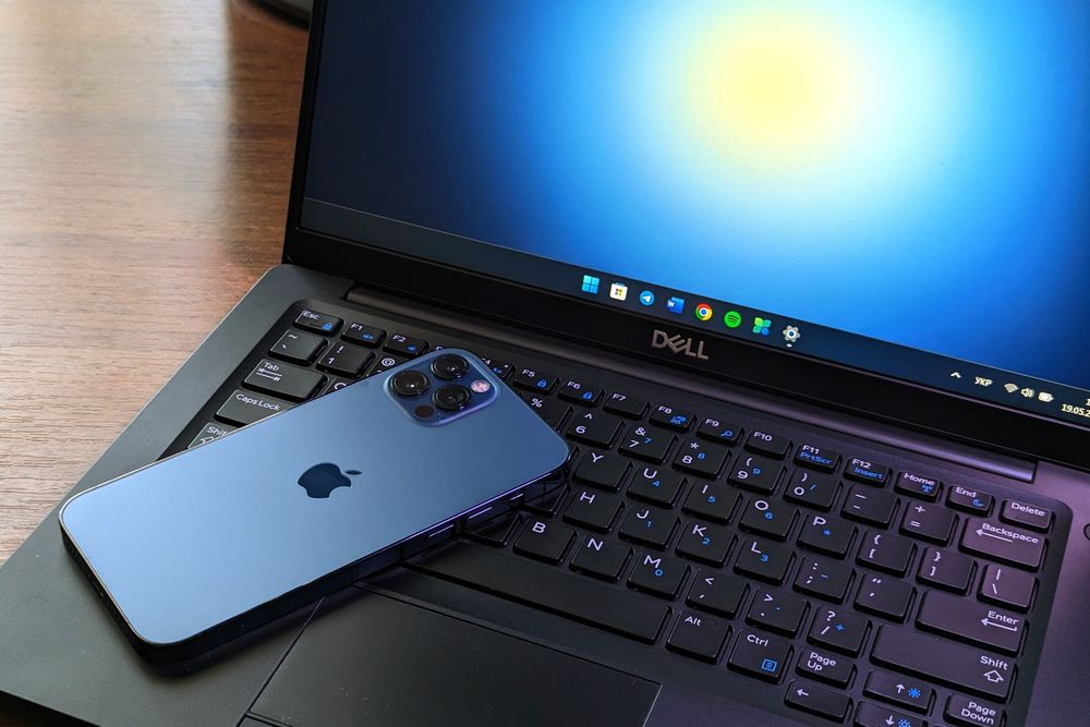 Ноутбук DELL Latitude 7390 13.3" Full HD i5-8250U 16GB 256GB