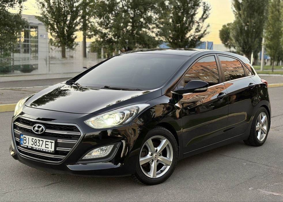 Hyundai i30 1.6MPI Дуже Гарна Офіціал!