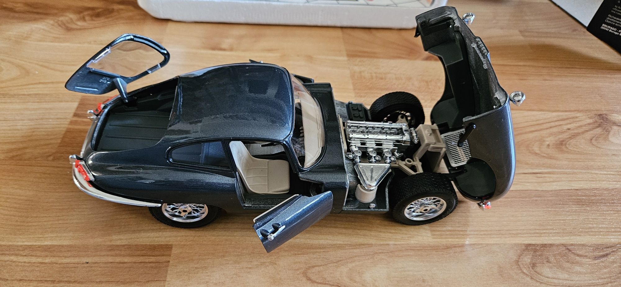 1:18 Burago Jaguar E Coupe