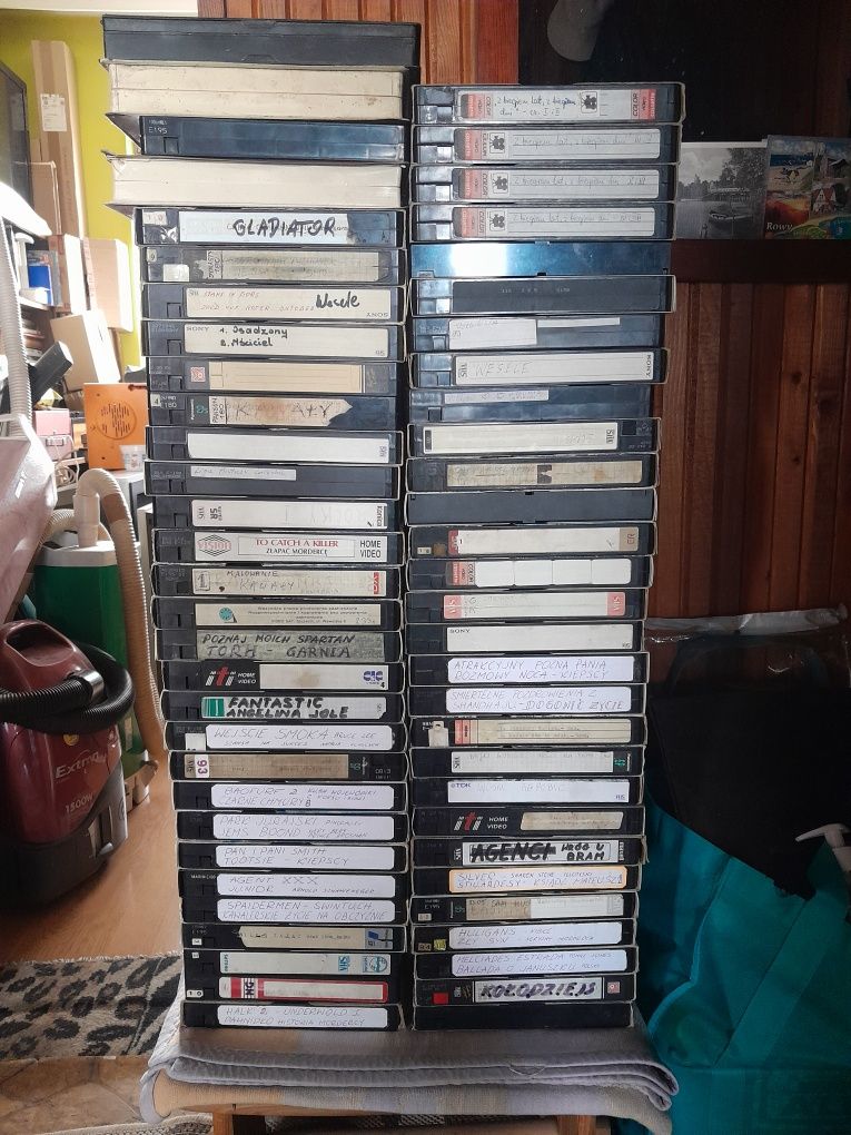 Kolekcja Kaset VHS,używane ale sprawne.