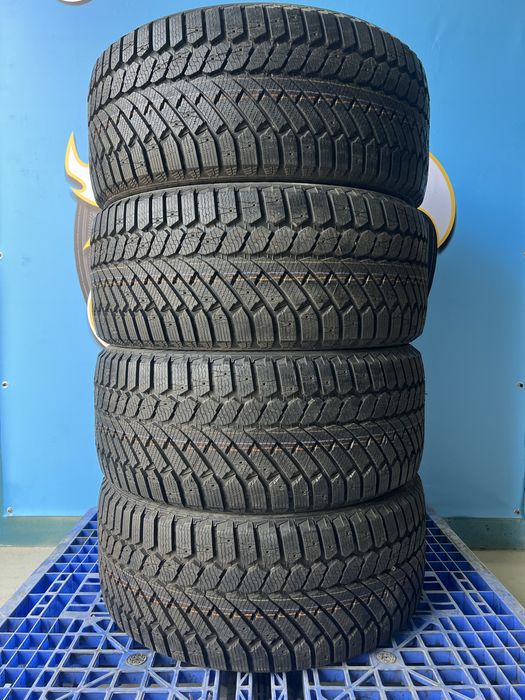 275/40r20 Gislaved Nord Fros 200 шини зимові нові комплект