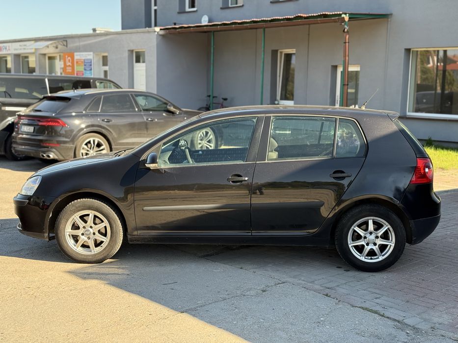 Volkswagen Golf V 1.4 MPI 75 KM Sprowadzony Zarejestrowany GWARANCJA