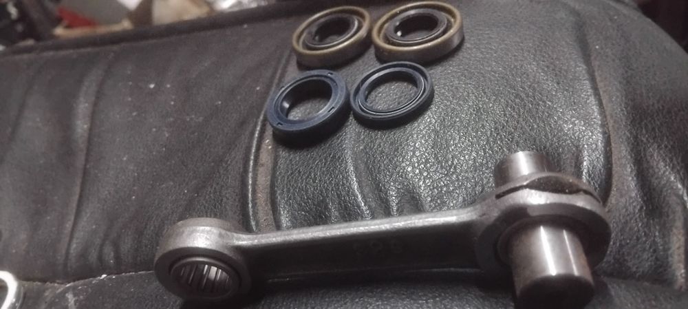 Biela  e piston novos sachs tamanho origina,retentoresl novo