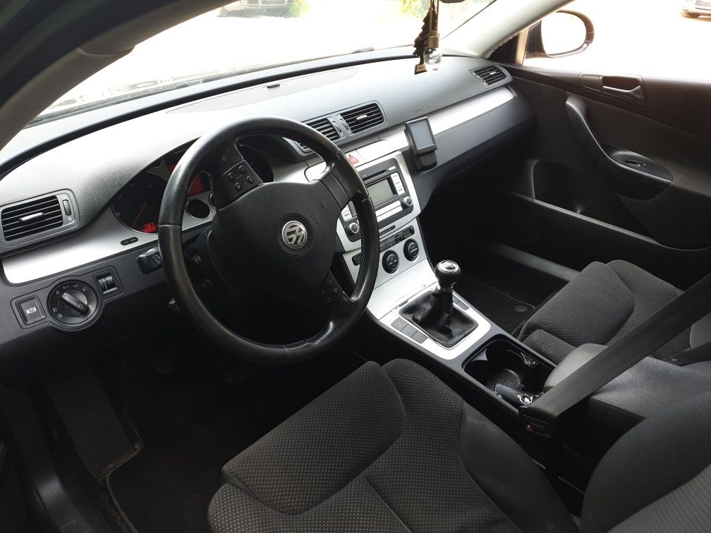 Passat B6 pas przedni zderzak lampy bi xenon