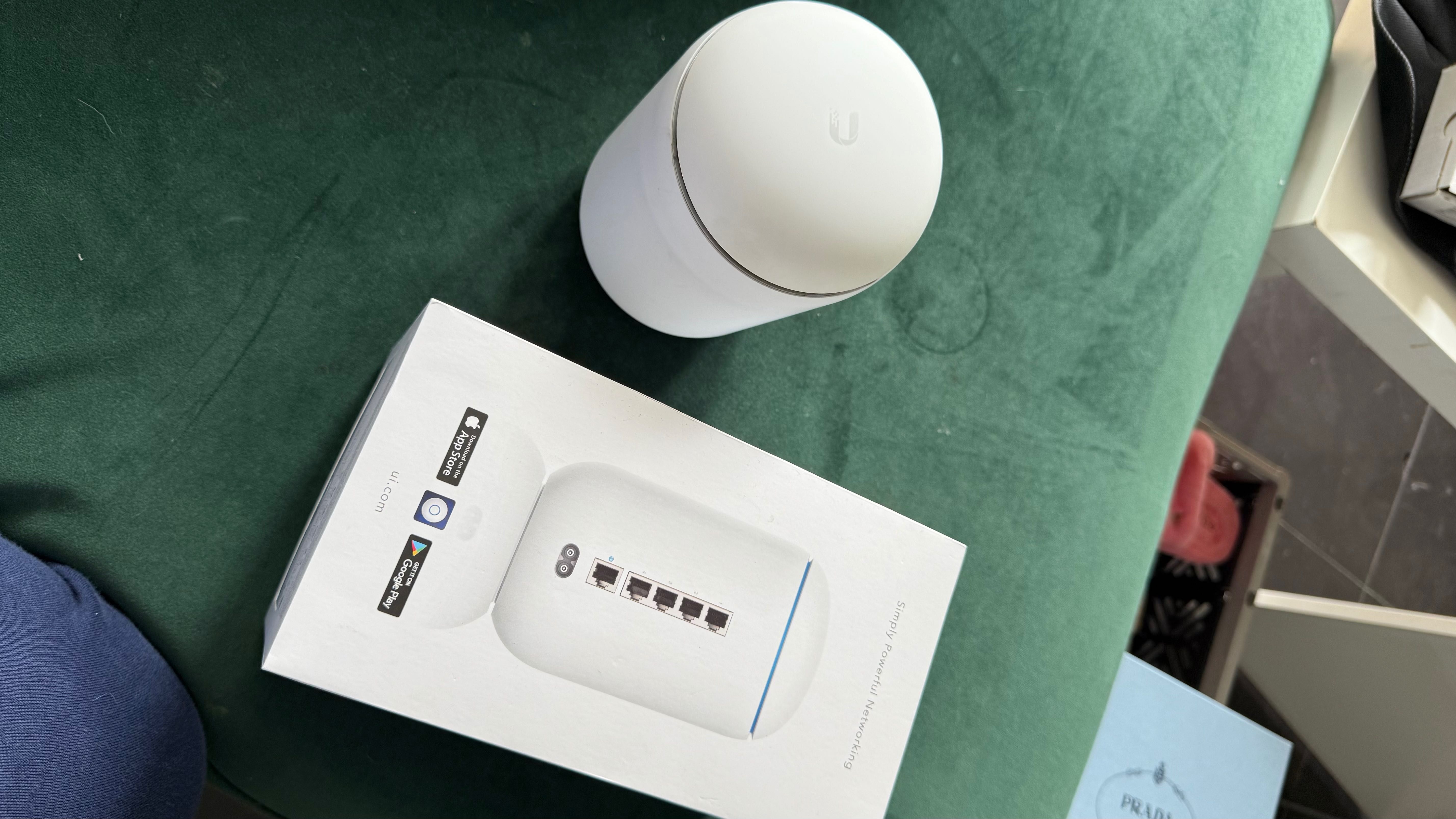 Unifi UDM6 - punkt dostępowy