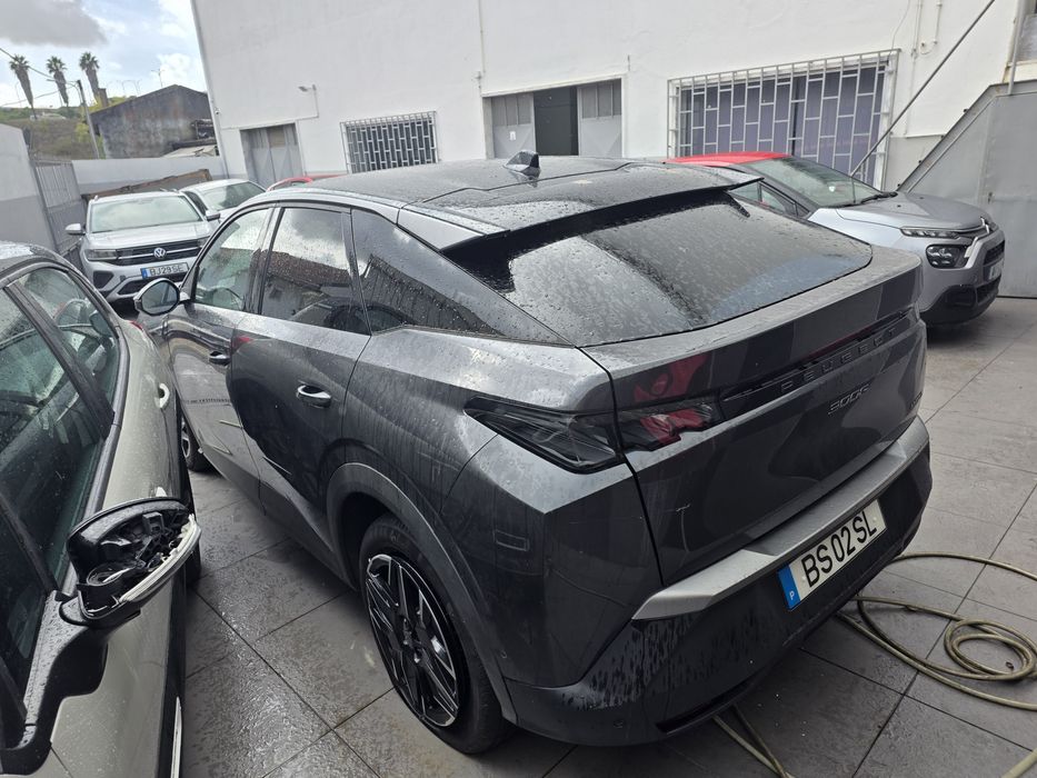 Peugeot 3008 1.2 hibrid GT Automático