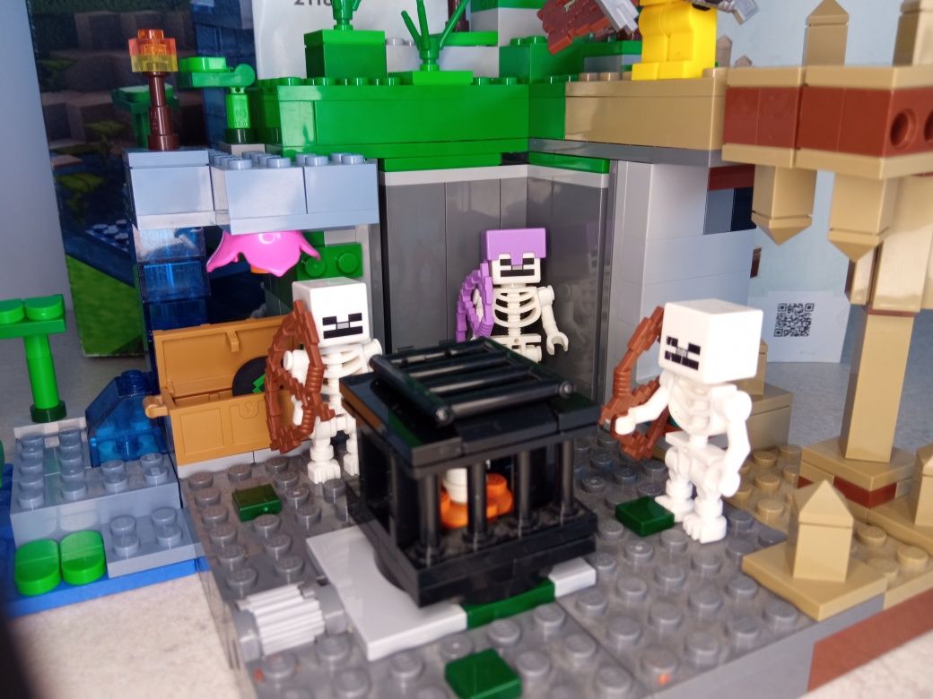 LEGO Minecraft 21189 - Loch szkieletów