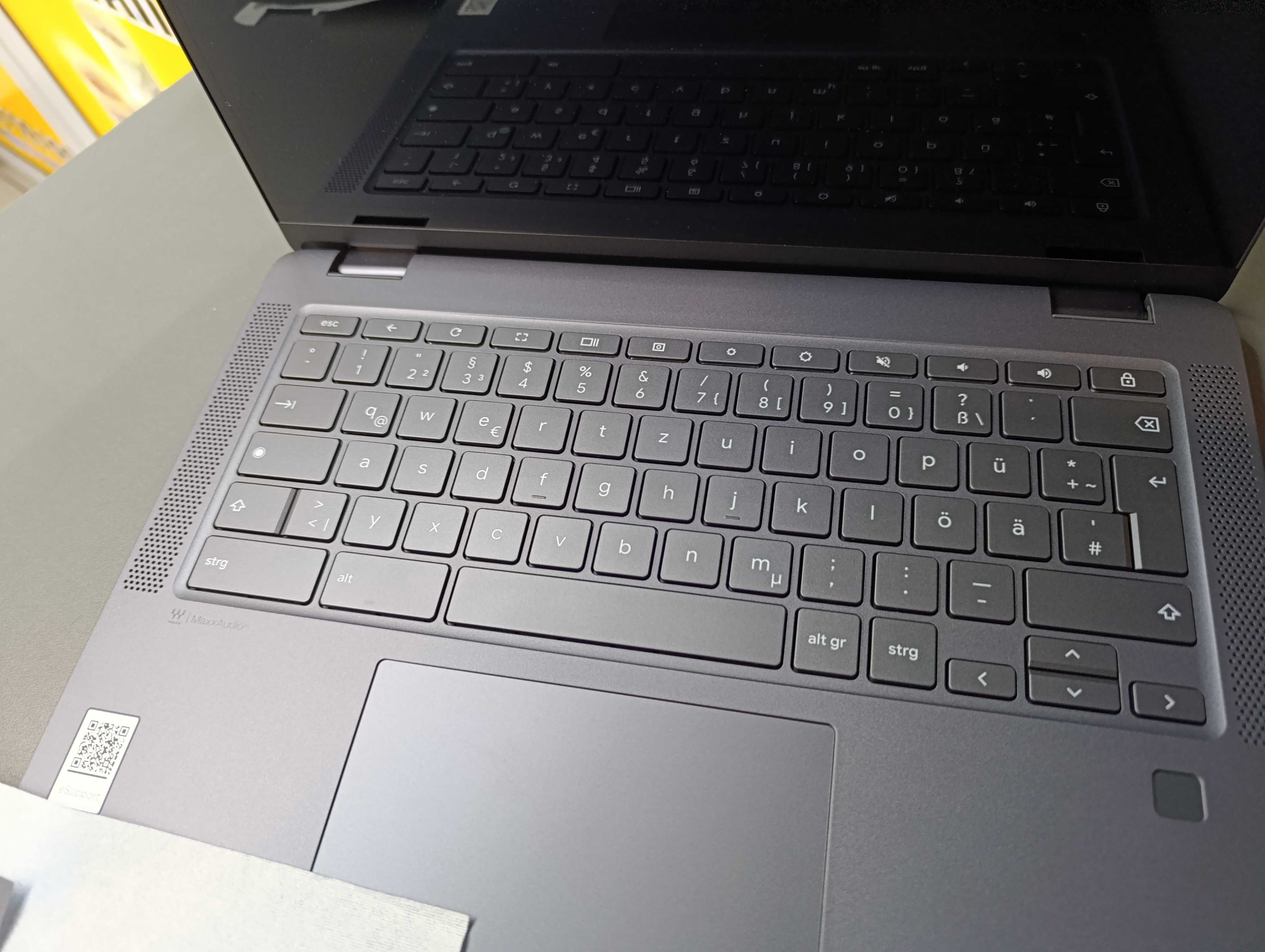 Laptop Lenovo IP Flex 5 Chrome 14IAU7 14 " Intel Core i5 8 GB / 512 GB