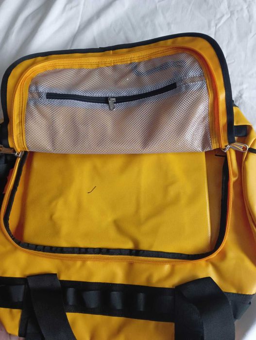 Żółta Torba THE NORTH FACE BASE CAMP DUFFEL - 71 litrów - Rozmiar M