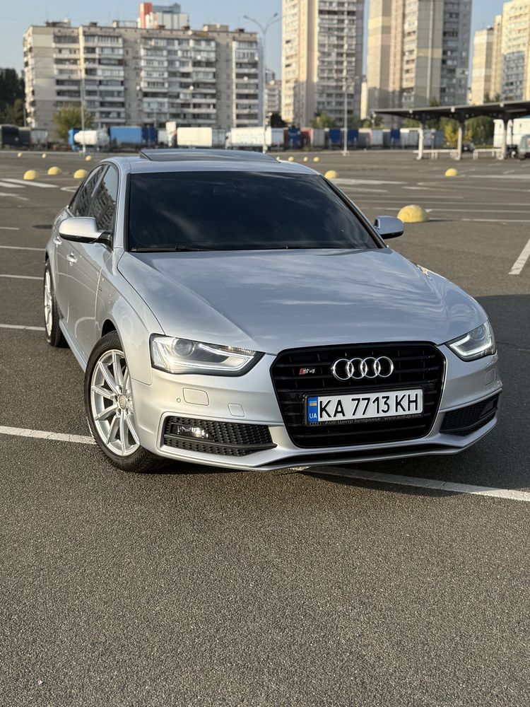 Audi A4 Premium Plus