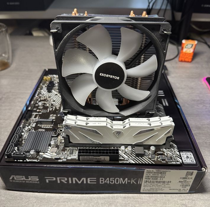 НОВОЕ Комплект Ryzen 5 5500, B450, 16gb 3200mhz RGB башня