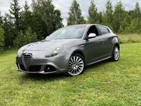 Alfa Romeo Giulietta rok 2012, najbogatsza wersja, DNA, import Włochy - bez korozji !!!