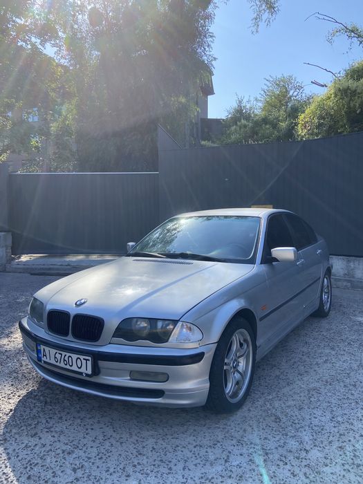 Продам BMW e46 2001