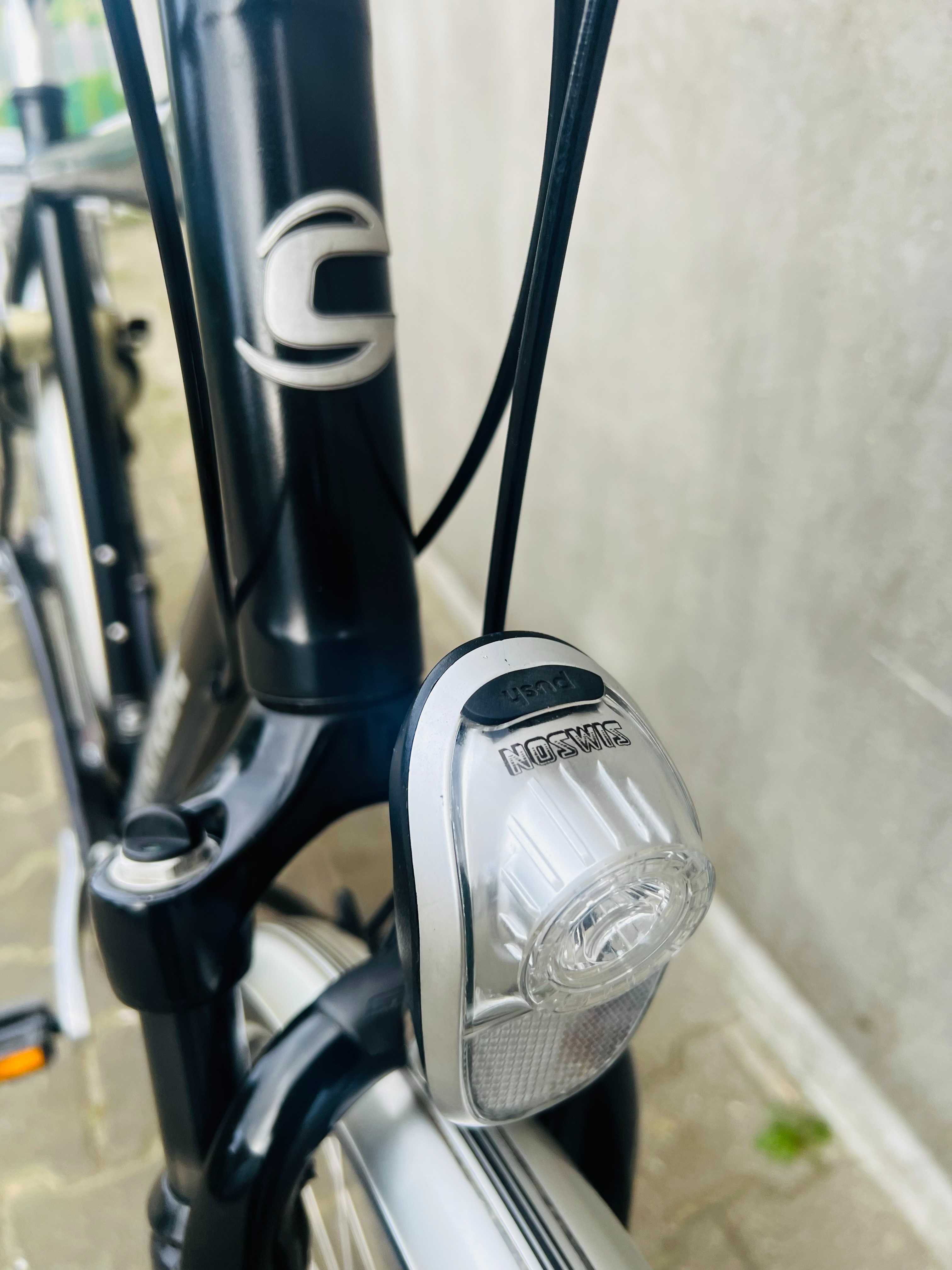 Rower CANNONDALE SPORT Męski Aluminiu 28" NEXUS 8 Prądnica Amortyzator