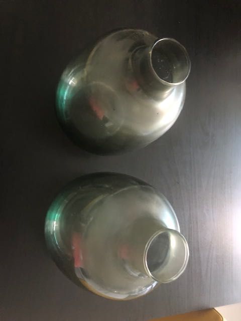 2 jarras vidro reciclado