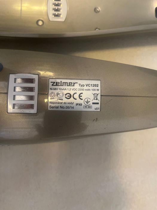 Пилосос Zelmer VC1202 акумуляторний