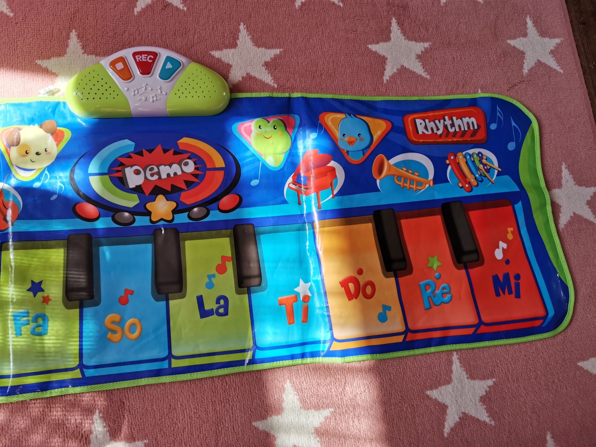 Kolorowa grająca mata pianino dla maluszków