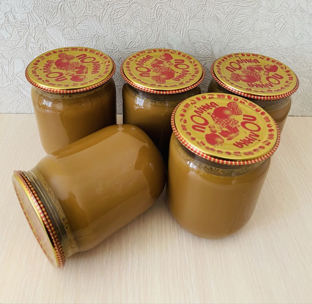 Домашнє згущене молоко Іриска