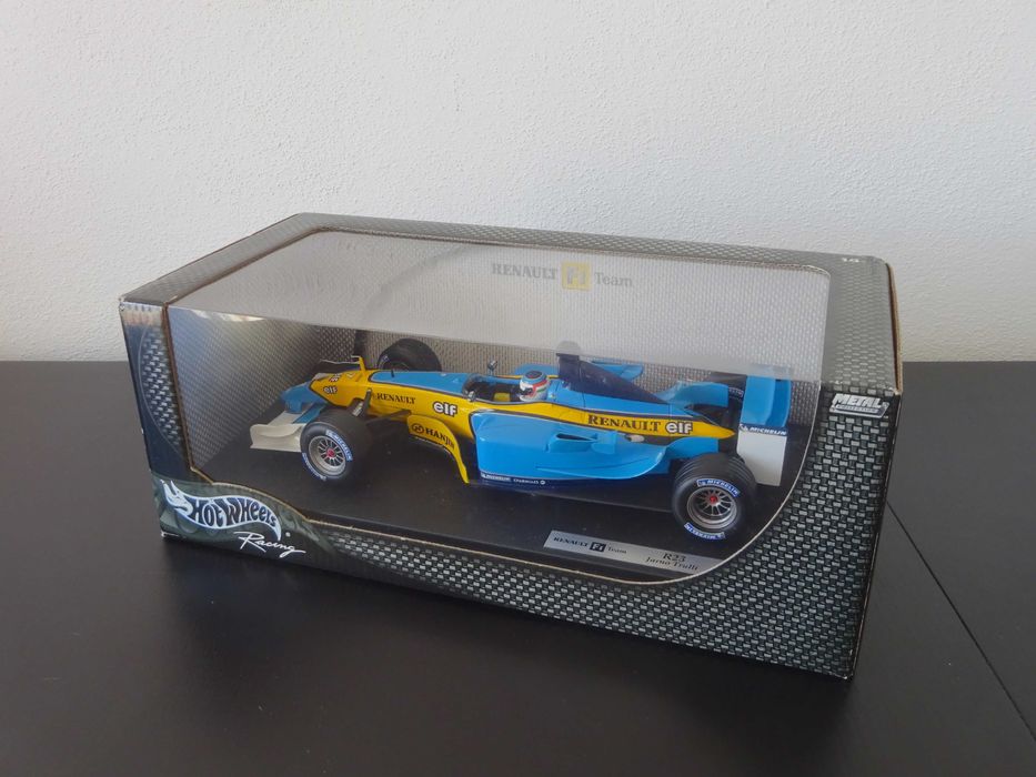 1:18 HotWheels Renault R23 F1 Jarno Trulli