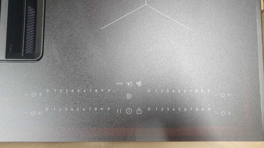 Nowa płyta indukcyjna z okapem AEG XUB6745AS SaphirMatt 70cm