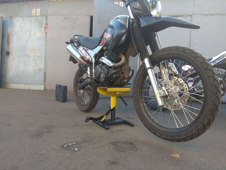 Підйомник , підставка  механічний кросового/ендуро мотоцикла