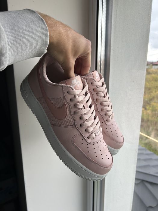 Кросівки Nike Air Force 1 ‘07 Ess Cross Stitch Peach