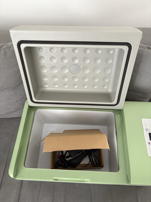 Alpicool Y16 Lodówka Turystyczna 15L, 12V, -20°C, Przenośna, USB