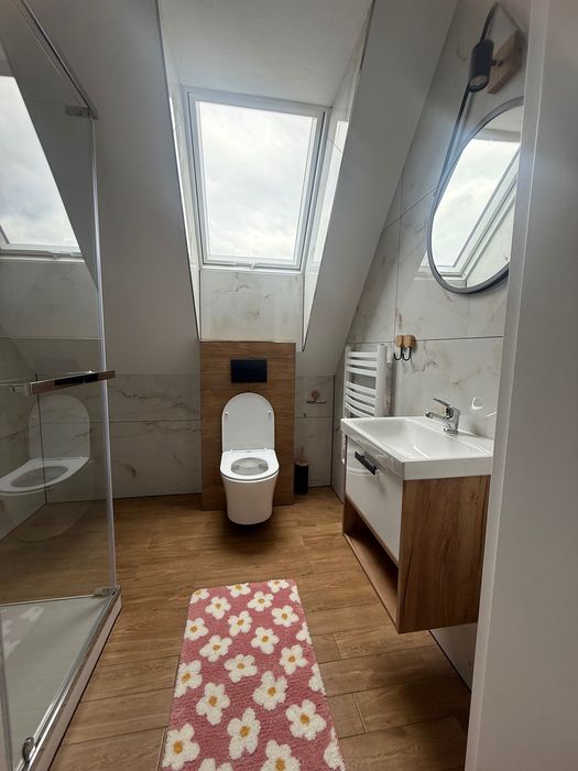 Domek z widokiem na góry