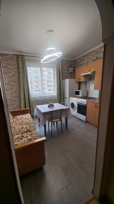 Продам 1 кімнатну квартиру по вул.Дж.Вашингтона