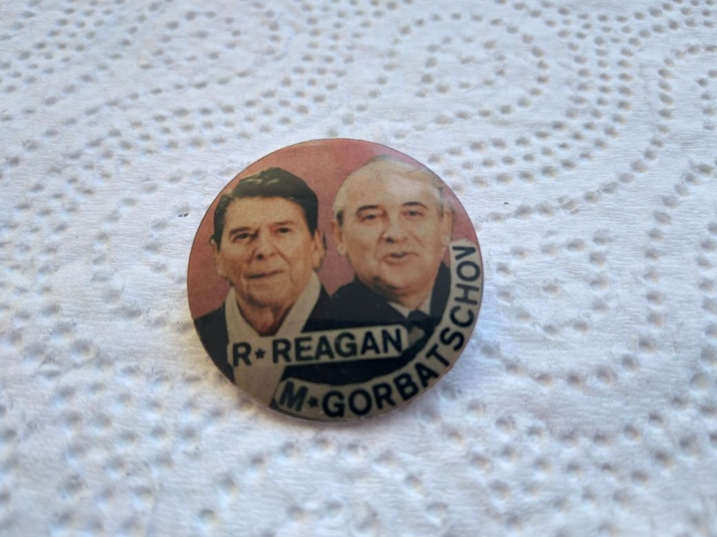Odznaka przypinka R. Reagan M. Gorbaczow