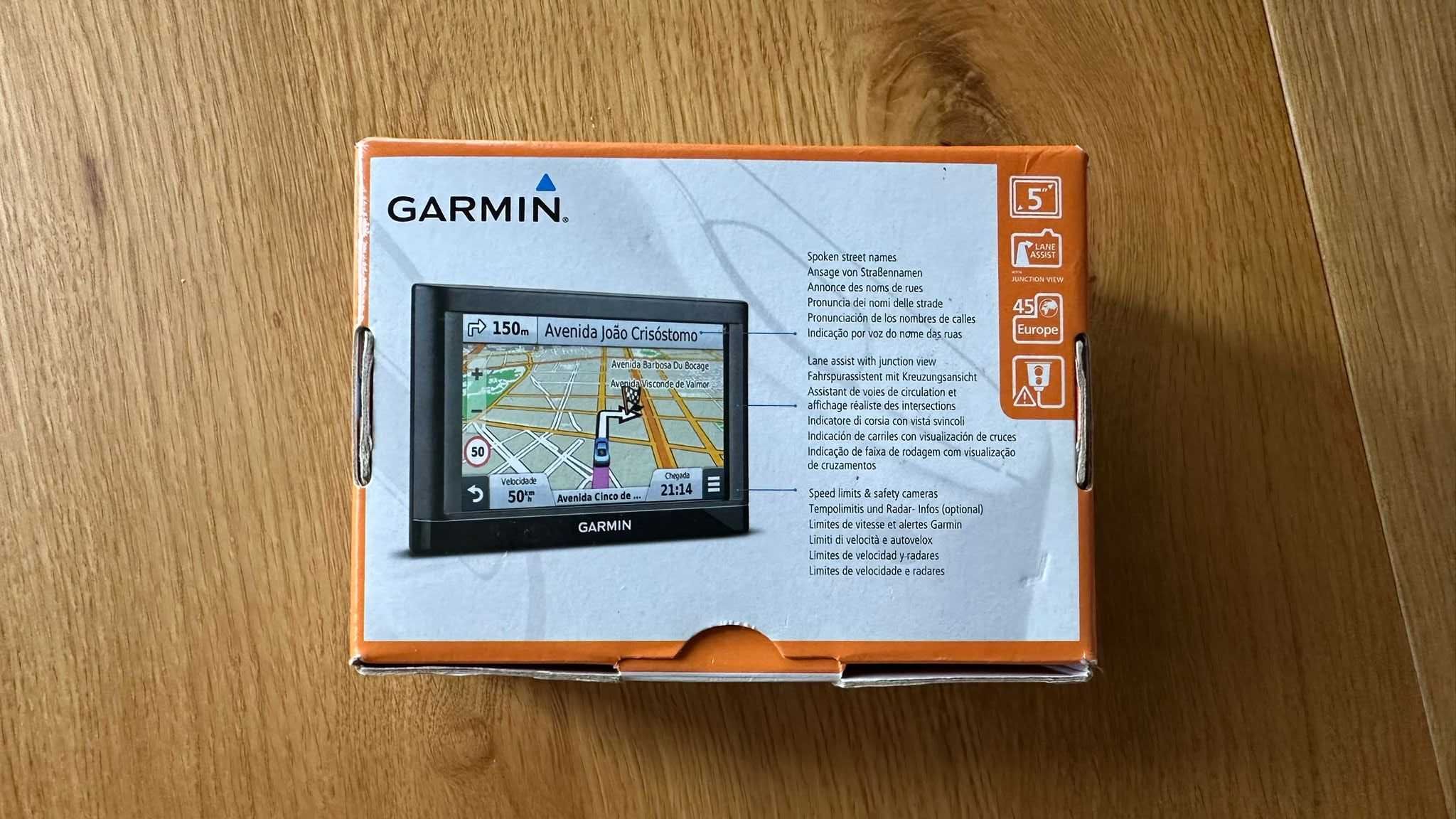 Garmin Nuvi 56LM nawigacja gps do samochodu zestaw