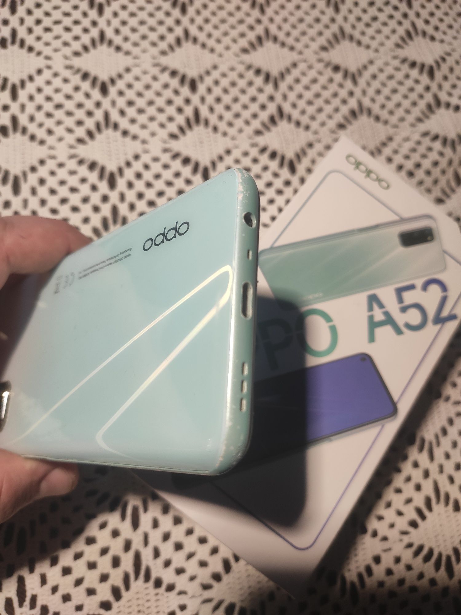 Telefon OPPO a52