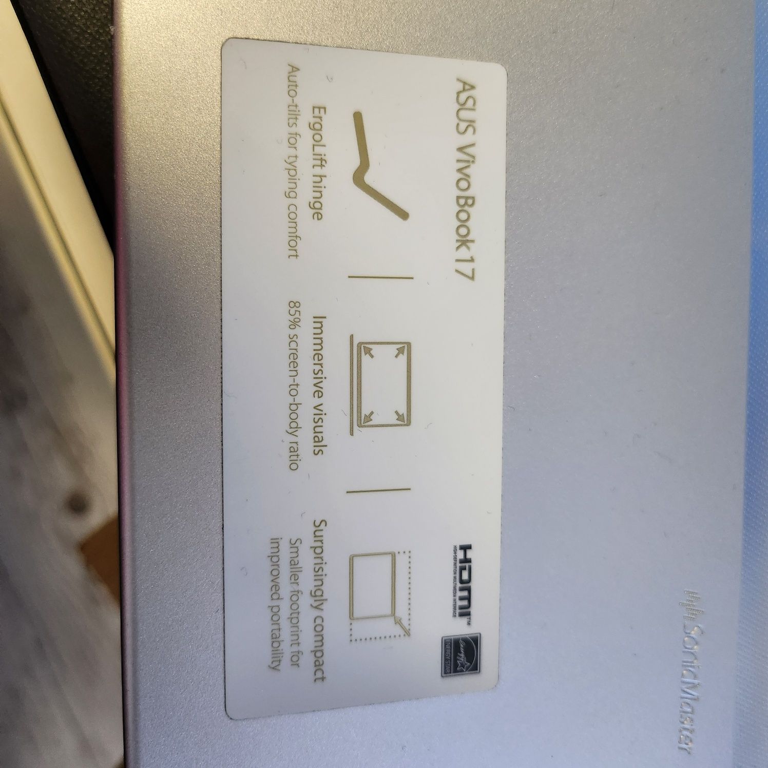 Asus VivoBook RAM 8GB  Windows 10 Home 17 cali