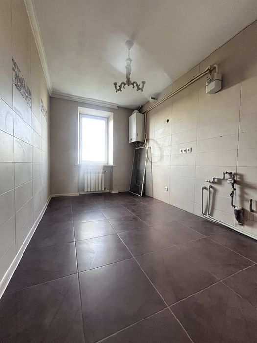 Продаж трикімнатної квартири