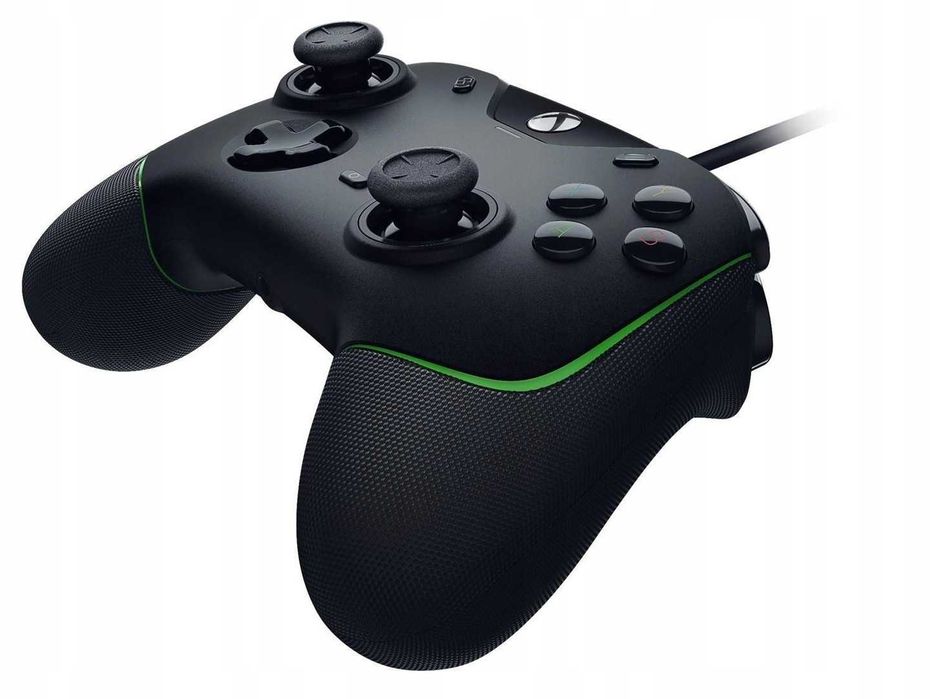 Pad przewodowy Razer Wolverine V2 Czarny USZKODZONY