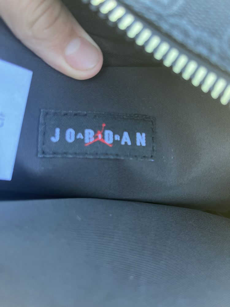 Сумка Jordan месенджер Jordan monogram