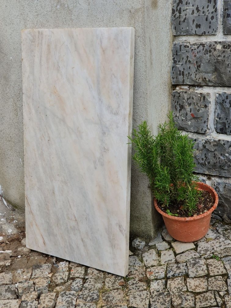 Pedra Mármore 91,7cm x 49,5cm x 3cm