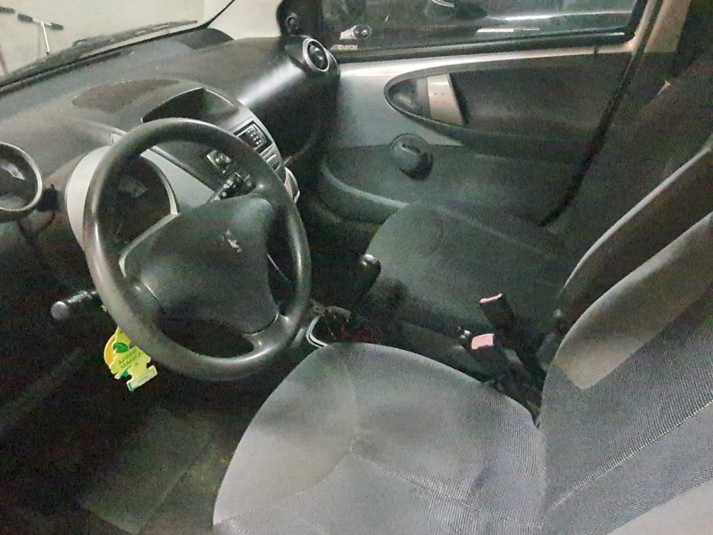 Peugeot 107 70cv 1.000 Nacional