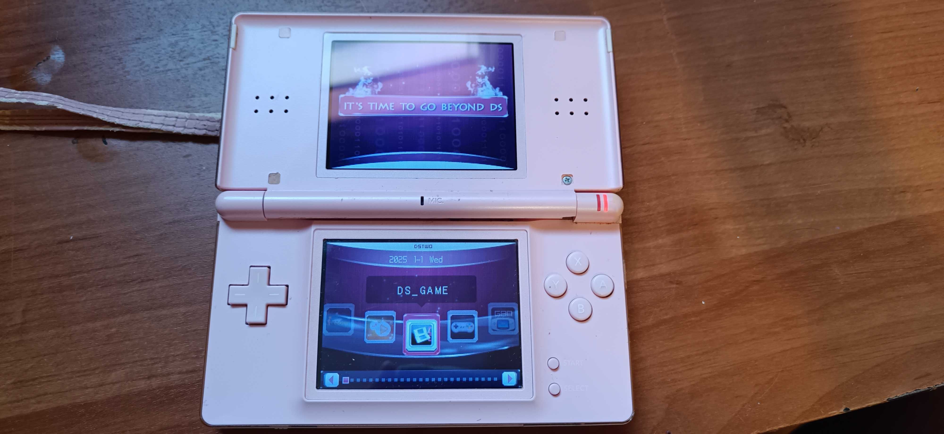Nagrywarka, programator do Nintendo DS - Supercard DSTWO